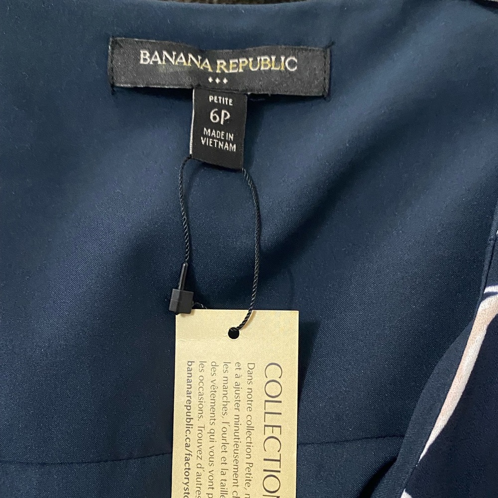 Banana Republic Petite Wrap around dress
